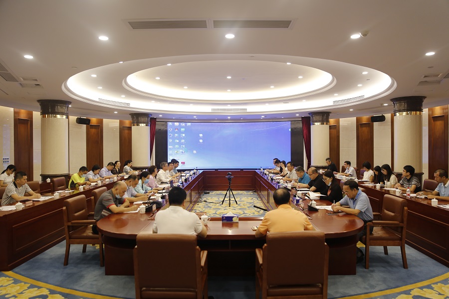 省生態(tài)環(huán)境廳到佛山開展重點行業(yè)企業(yè)用地調查和土壤污染防治攻堅戰(zhàn)調研(圖1) 省生態(tài)環(huán)境廳到佛山開展重點行業(yè)企業(yè)用地調查和土壤污染防治攻堅戰(zhàn)調研(圖1)